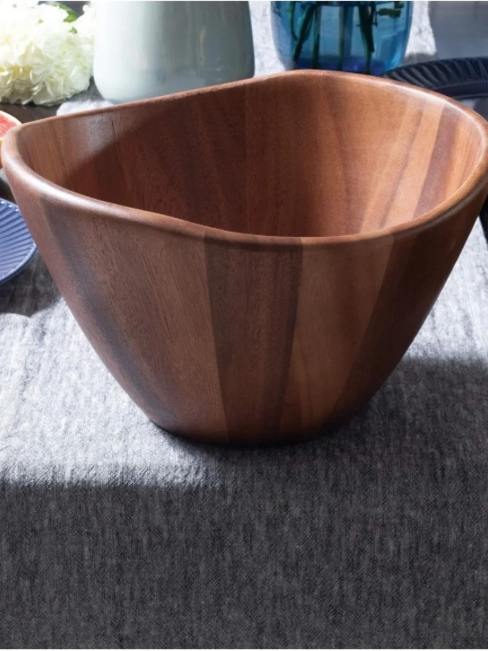 Lipper International acacia wood